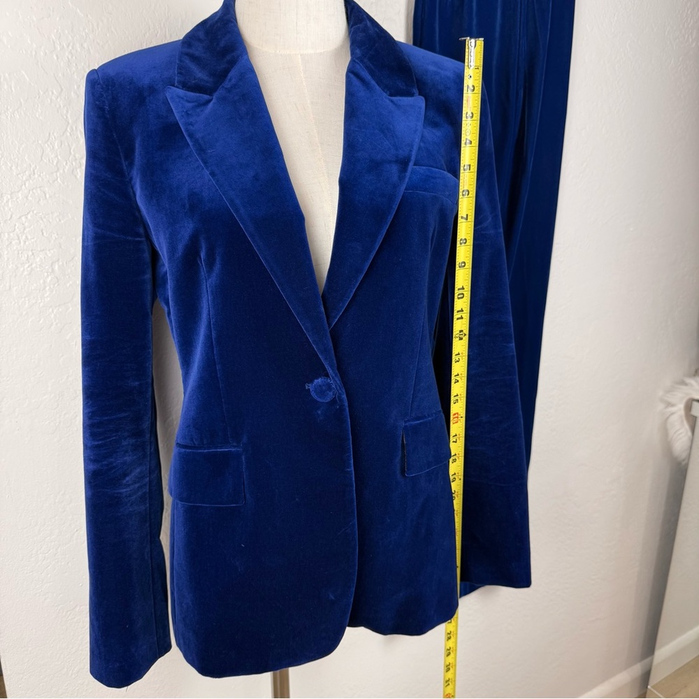 NWT ZARA 4 Pc, 1 Blazer & 1 Pant, 1 Sequin Cami,1 Velvet Cami/Boutique Ensemble - Picture 5 of 16